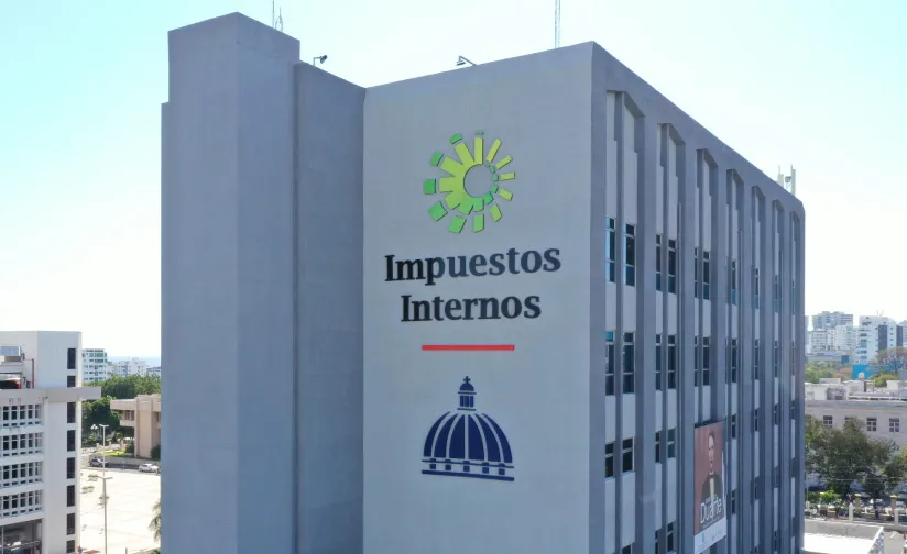 Comunicación oficial de la DGII sobre la prórroga de seis meses del plazo de e-CF para pequeños, micros y no clasificados